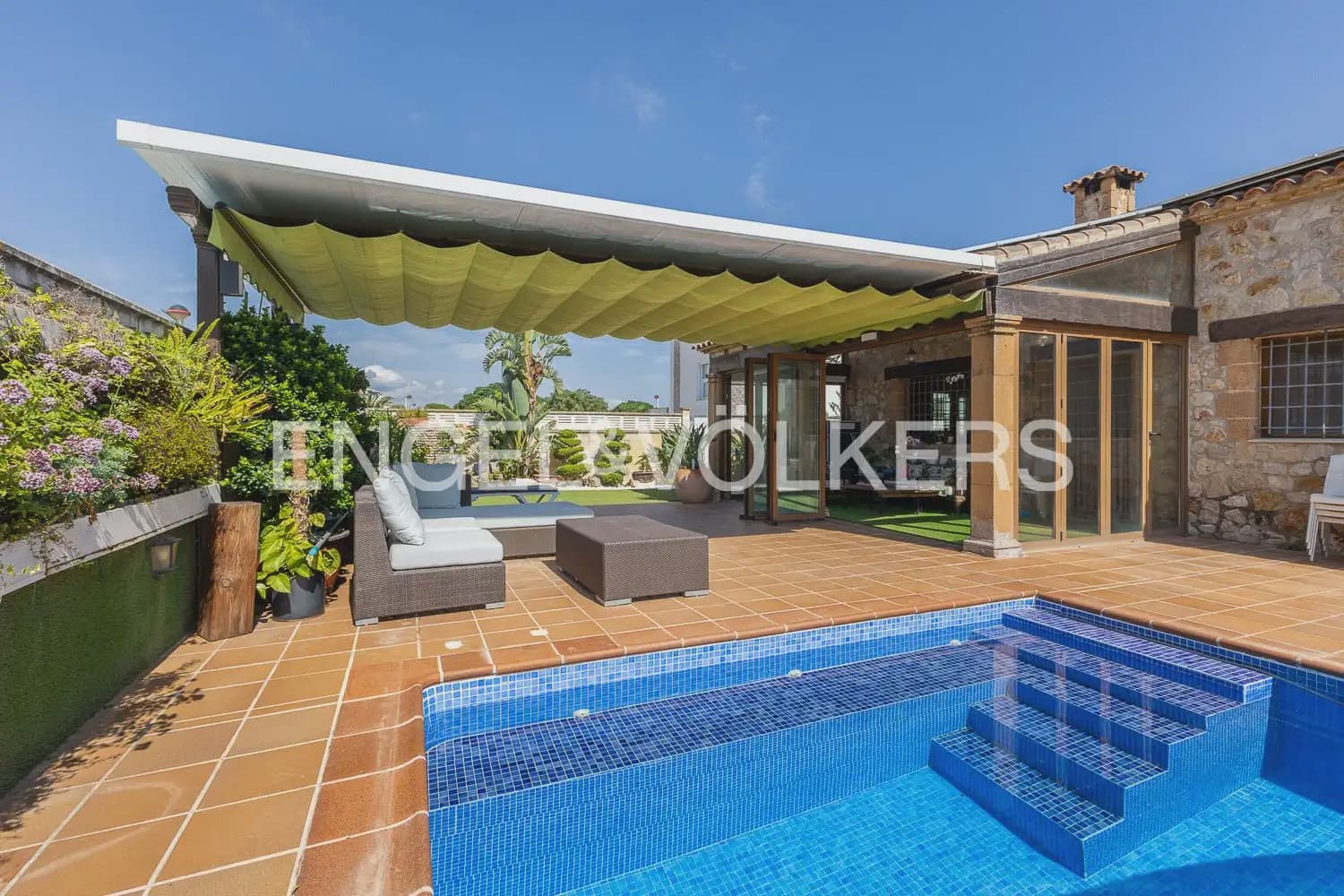 3 chambre Villa/Maison à vendre à Els Poblets avec piscine garage - 1 050 000 € (Ref: 9936746)