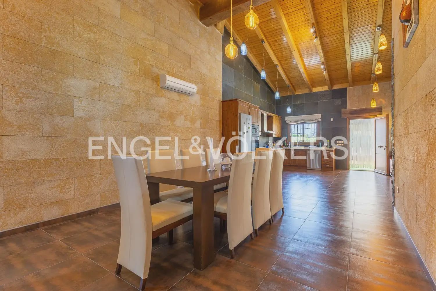 3 chambre Villa/Maison à vendre à Els Poblets avec piscine garage - 1 050 000 € (Ref: 9936746)