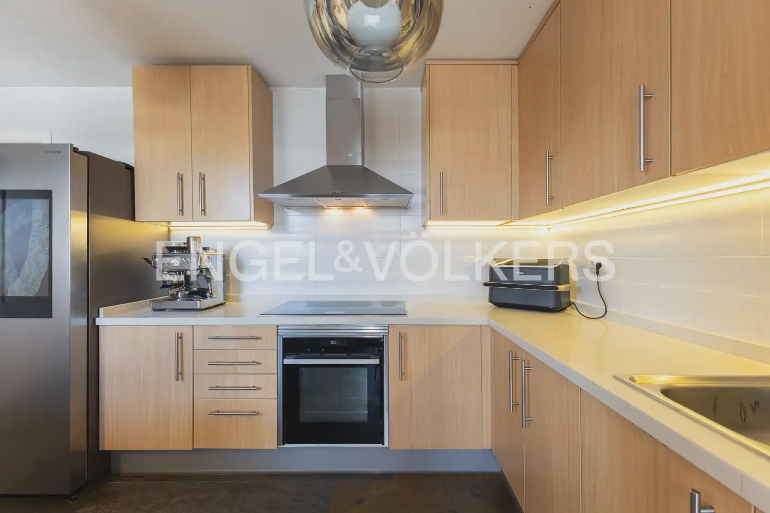 5 bedroom Terraced Villa for sale in Betera with garage - € 790,000 (Ref: 9936747)