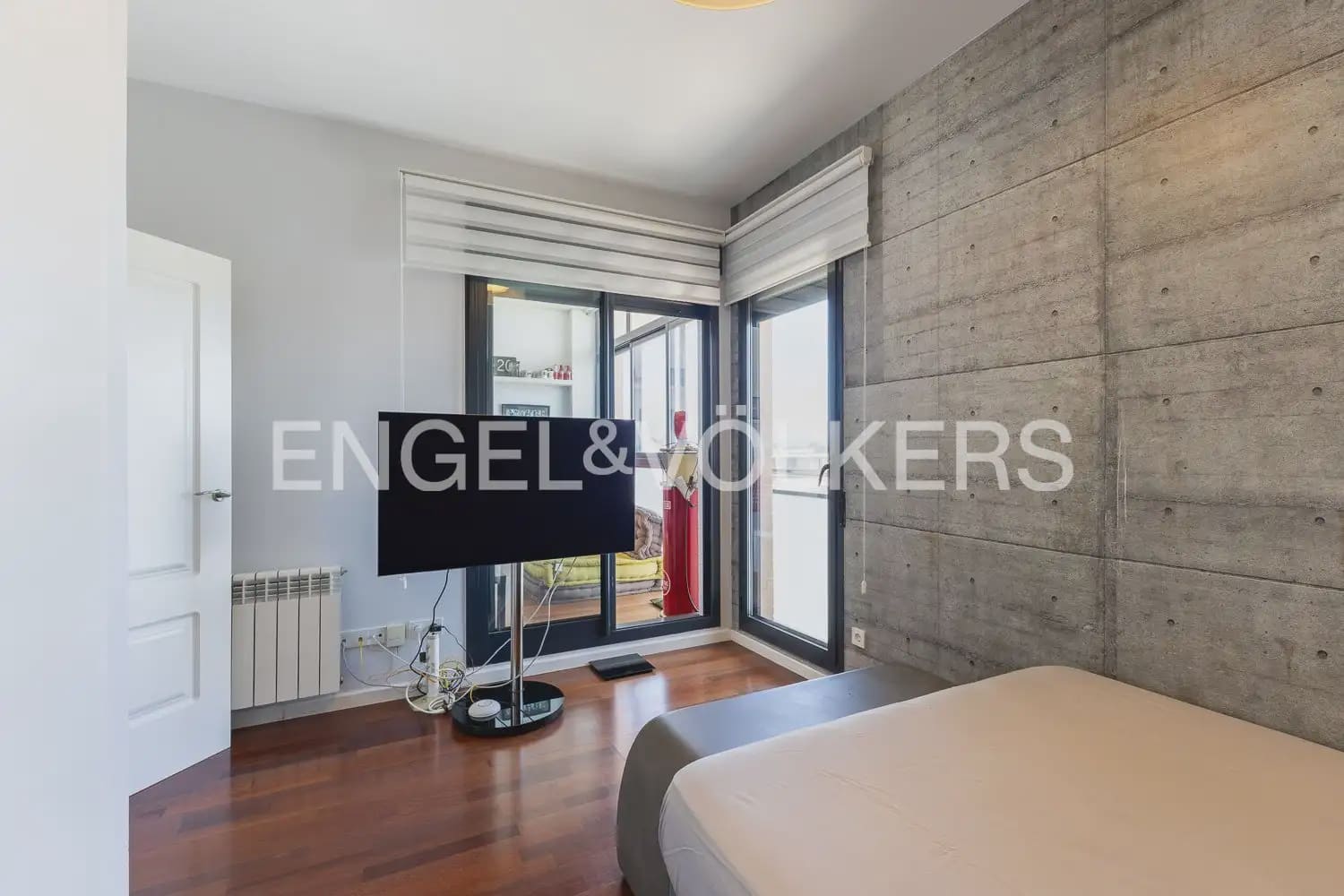 5 bedroom Terraced Villa for sale in Betera with garage - € 790,000 (Ref: 9936747)