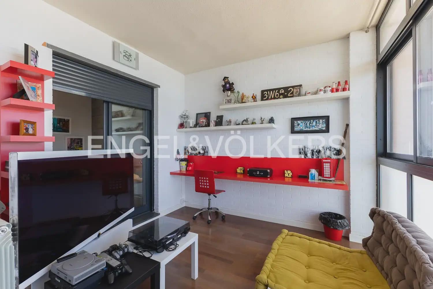 5 bedroom Terraced Villa for sale in Betera with garage - € 790,000 (Ref: 9936747)