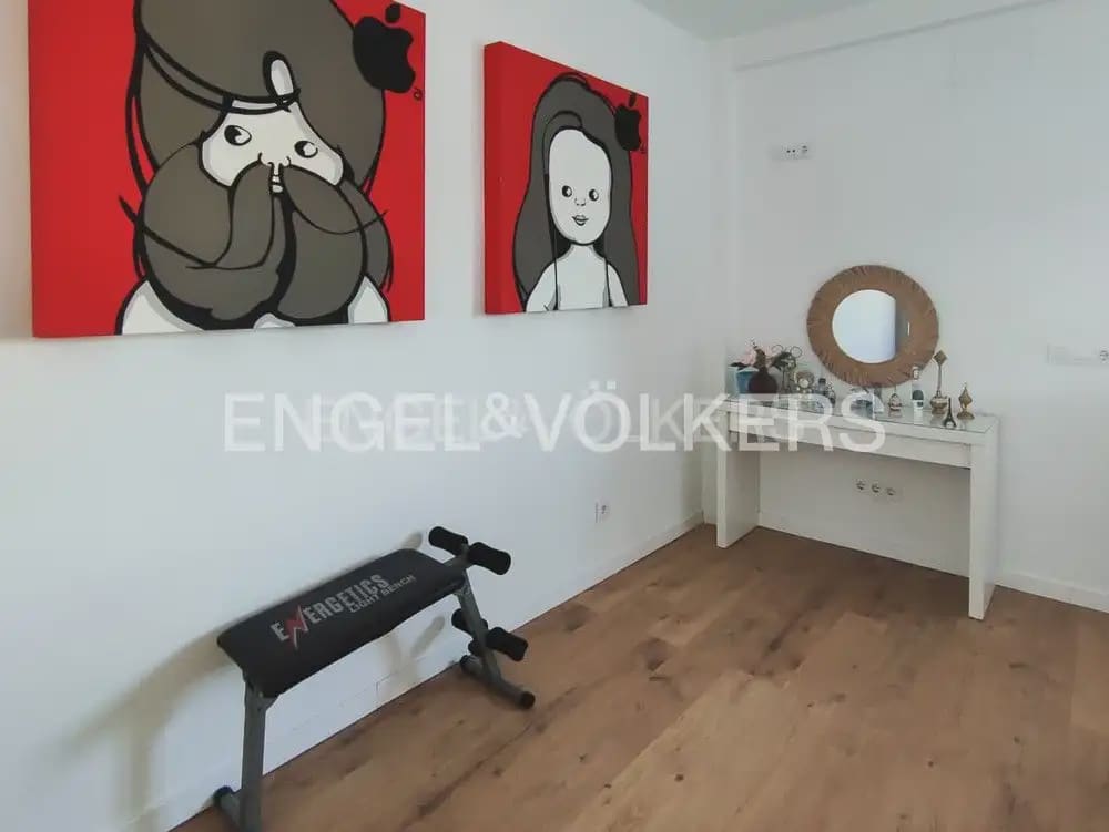 4 camera da letto Casa da affittare in Alfafar con garage - 2.200 € (Rif: 9936749)