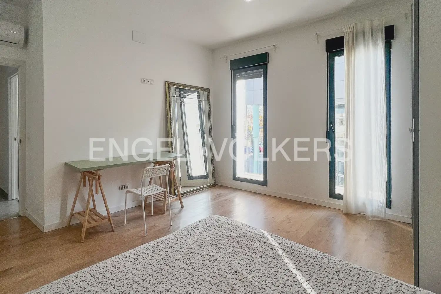 4 camera da letto Casa da affittare in Alfafar con garage - 2.200 € (Rif: 9936749)