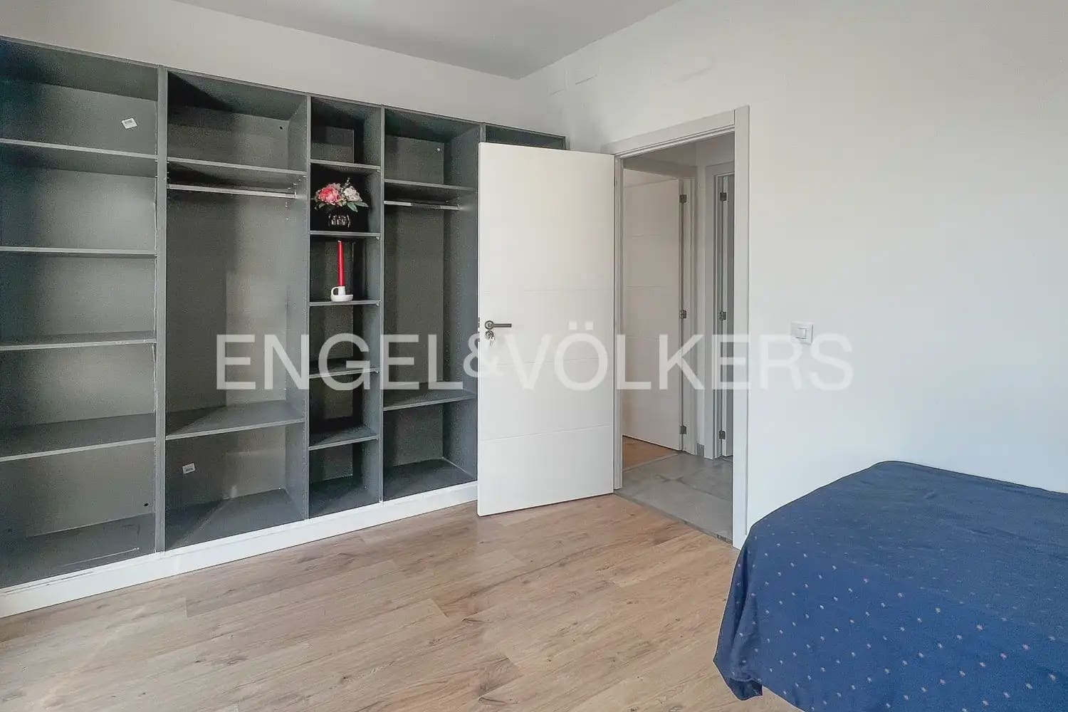 4 camera da letto Casa da affittare in Alfafar con garage - 2.200 € (Rif: 9936749)