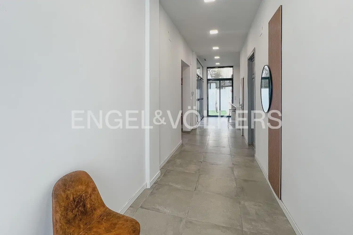 4 camera da letto Casa da affittare in Alfafar con garage - 2.200 € (Rif: 9936749)