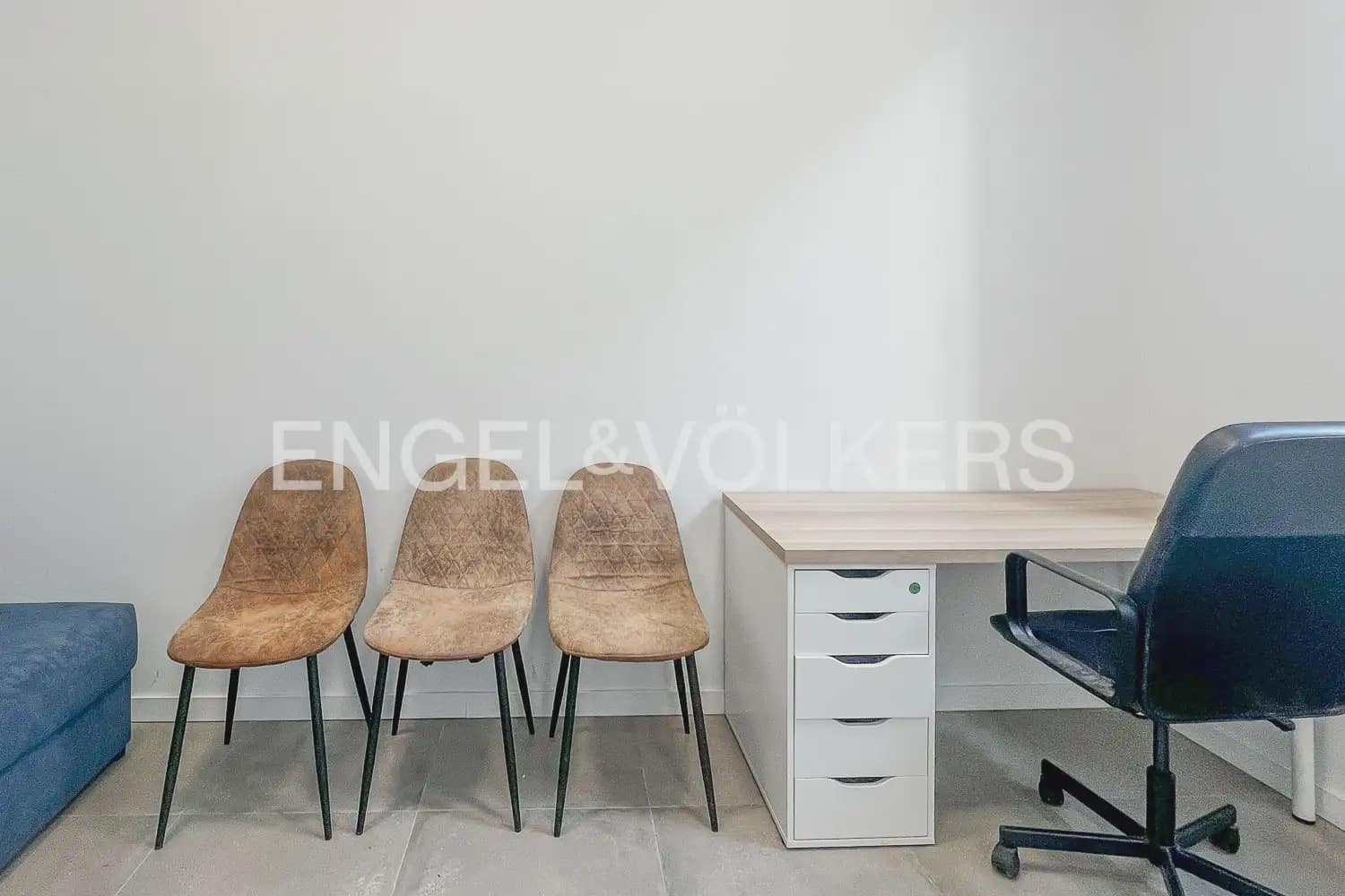 4 camera da letto Casa da affittare in Alfafar con garage - 2.200 € (Rif: 9936749)