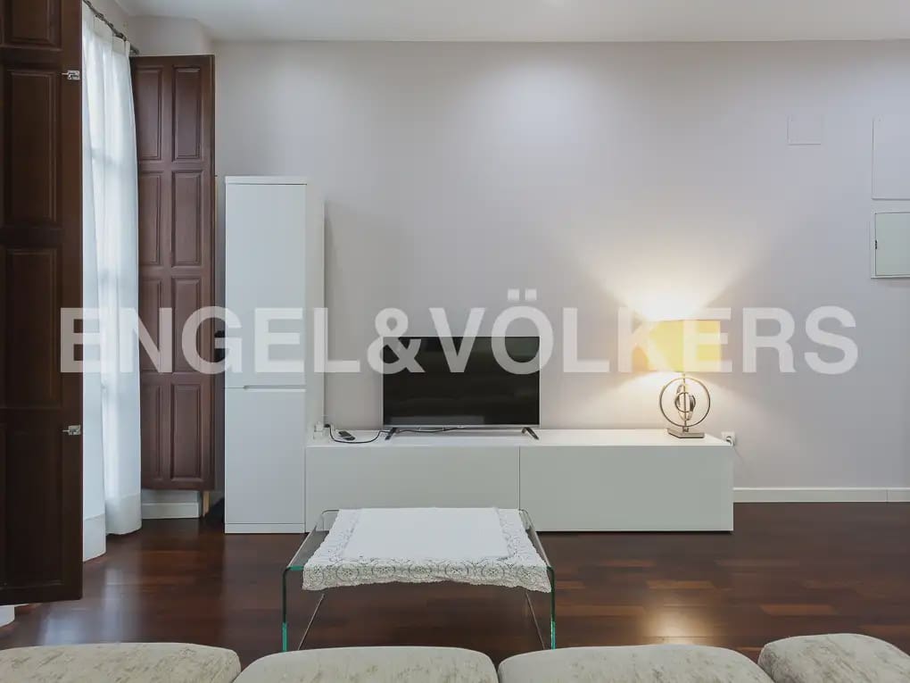1 makuuhuone Asunto vuokrattavana paikassa Valencia kaupunki - 1 500 € (Ref: 9937053)