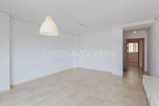 Piso de 3 habitaciones en Sagunto / Sagunt en alquiler con garaje - 1.200 € (Ref: 9937054)