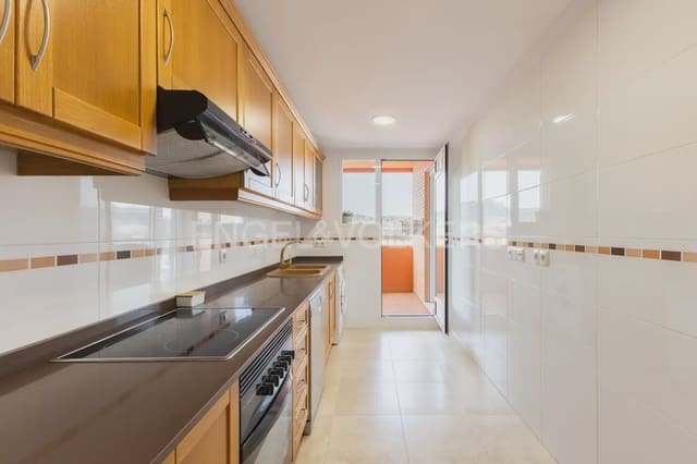 Piso de 3 habitaciones en Sagunto / Sagunt en alquiler con garaje - 1.200 € (Ref: 9937054)