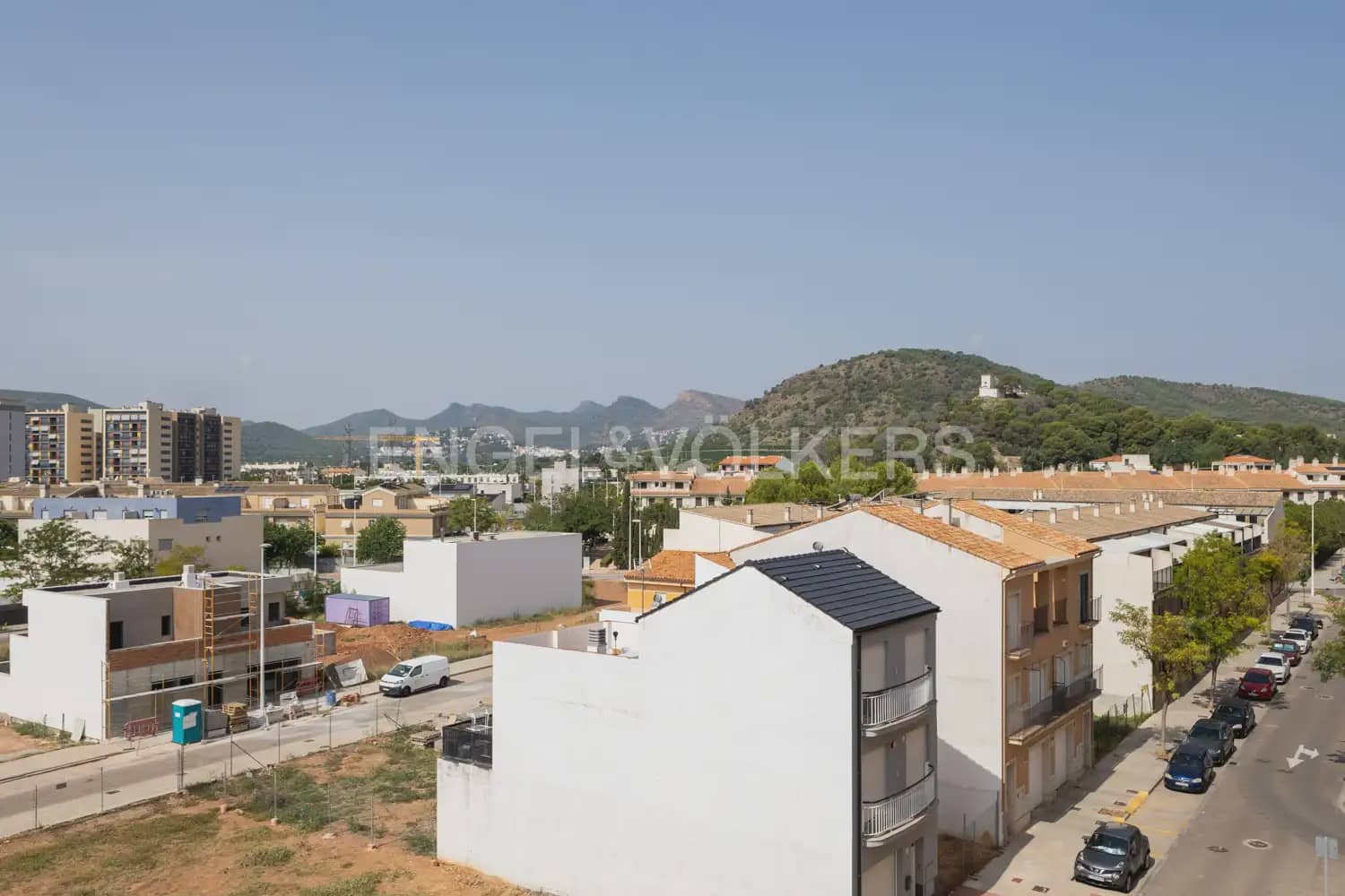 Piso de 3 habitaciones en Sagunto / Sagunt en alquiler con garaje - 1.200 € (Ref: 9937054)