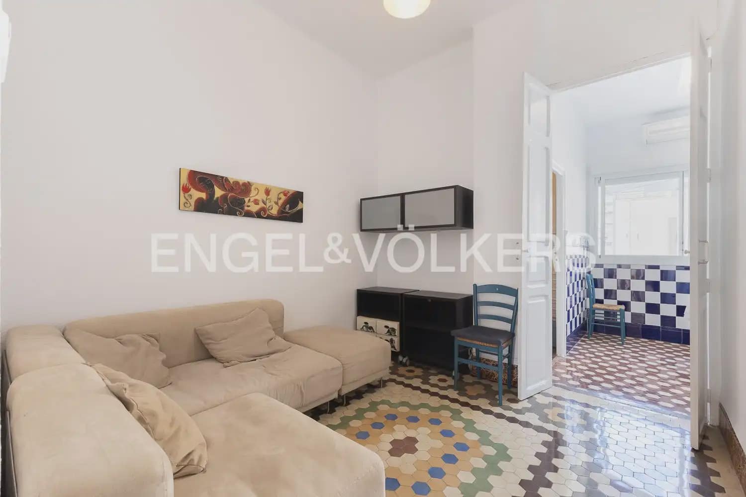 3 bedroom Flat for rent in Valencia city - € 1,700 (Ref: 9937279)