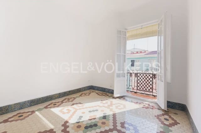 3 bedroom Flat for rent in Russafa, Valencia city - € 1,700 (Ref: 9937279)