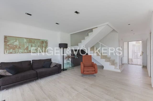 3 makuuhuone Huvila vuokrattavana paikassa Riba-roja de Túria mukana uima-altaan - 4 000 € (Ref: 9937282)