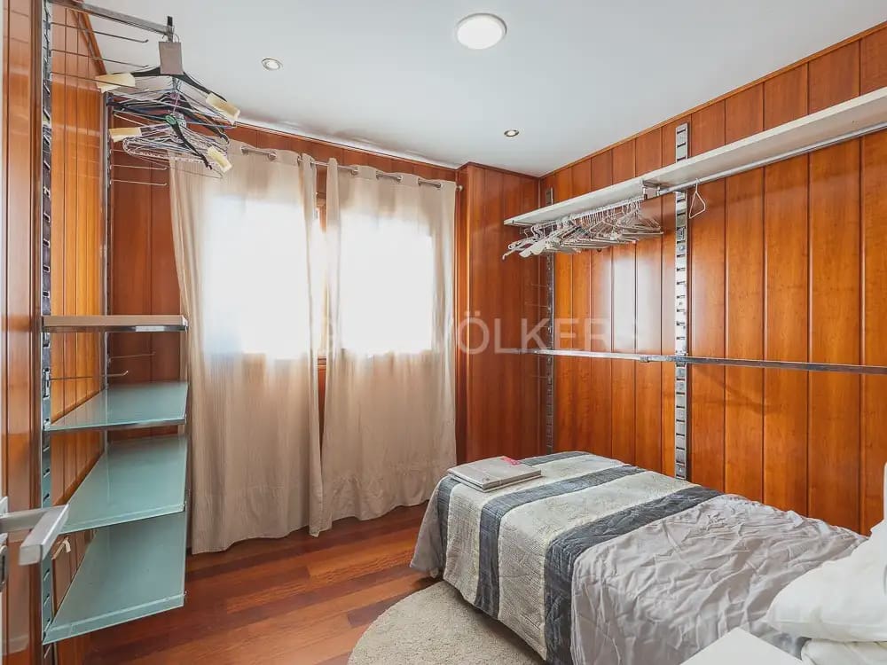 8 Zimmer Villa zu vermieten in Betera mit Pool Garage - 5.500 € (Ref: 9937283)