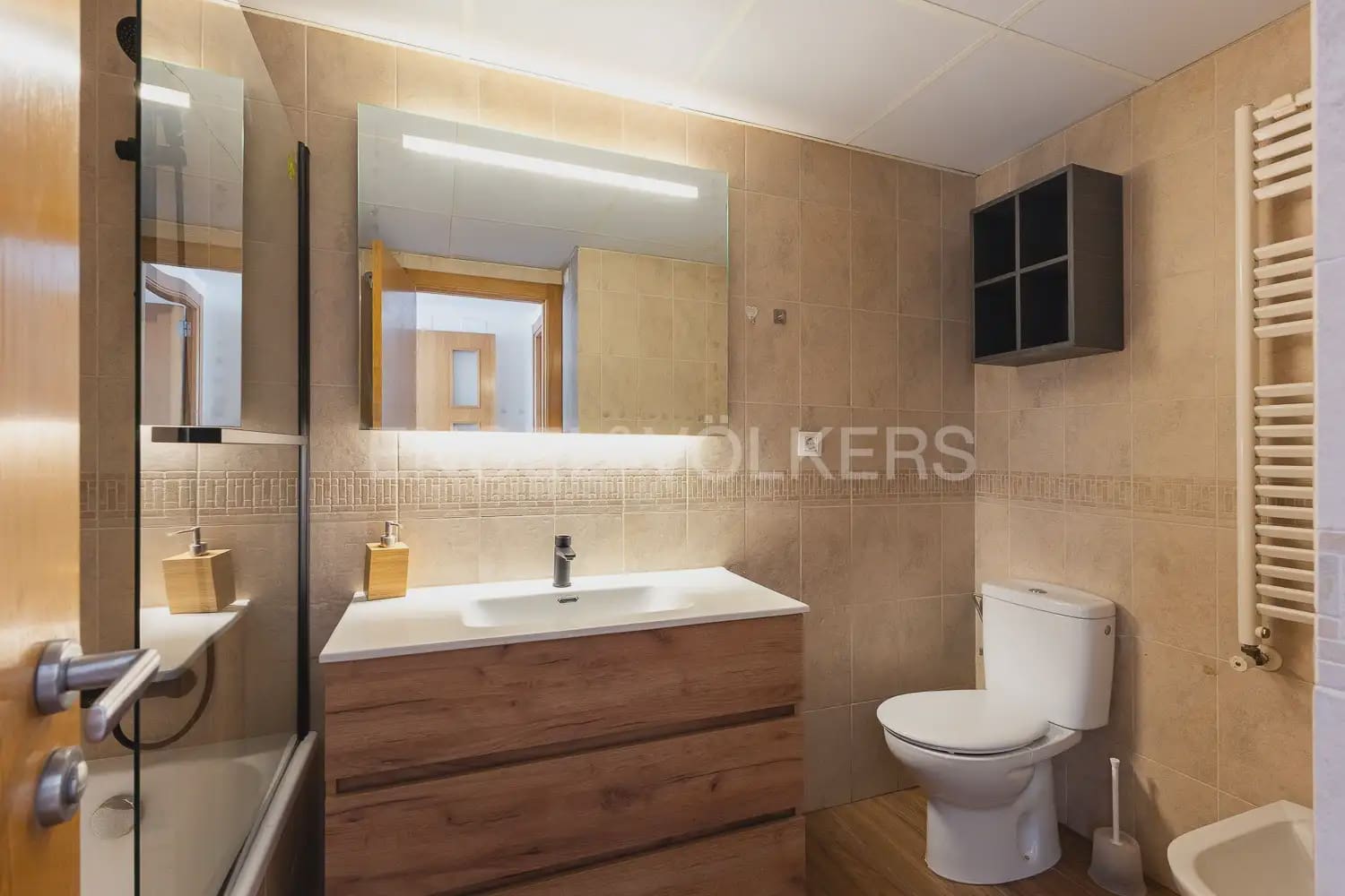 3 bedroom Penthouse for rent in Valencia city with garage - € 2,800 (Ref: 9937284)