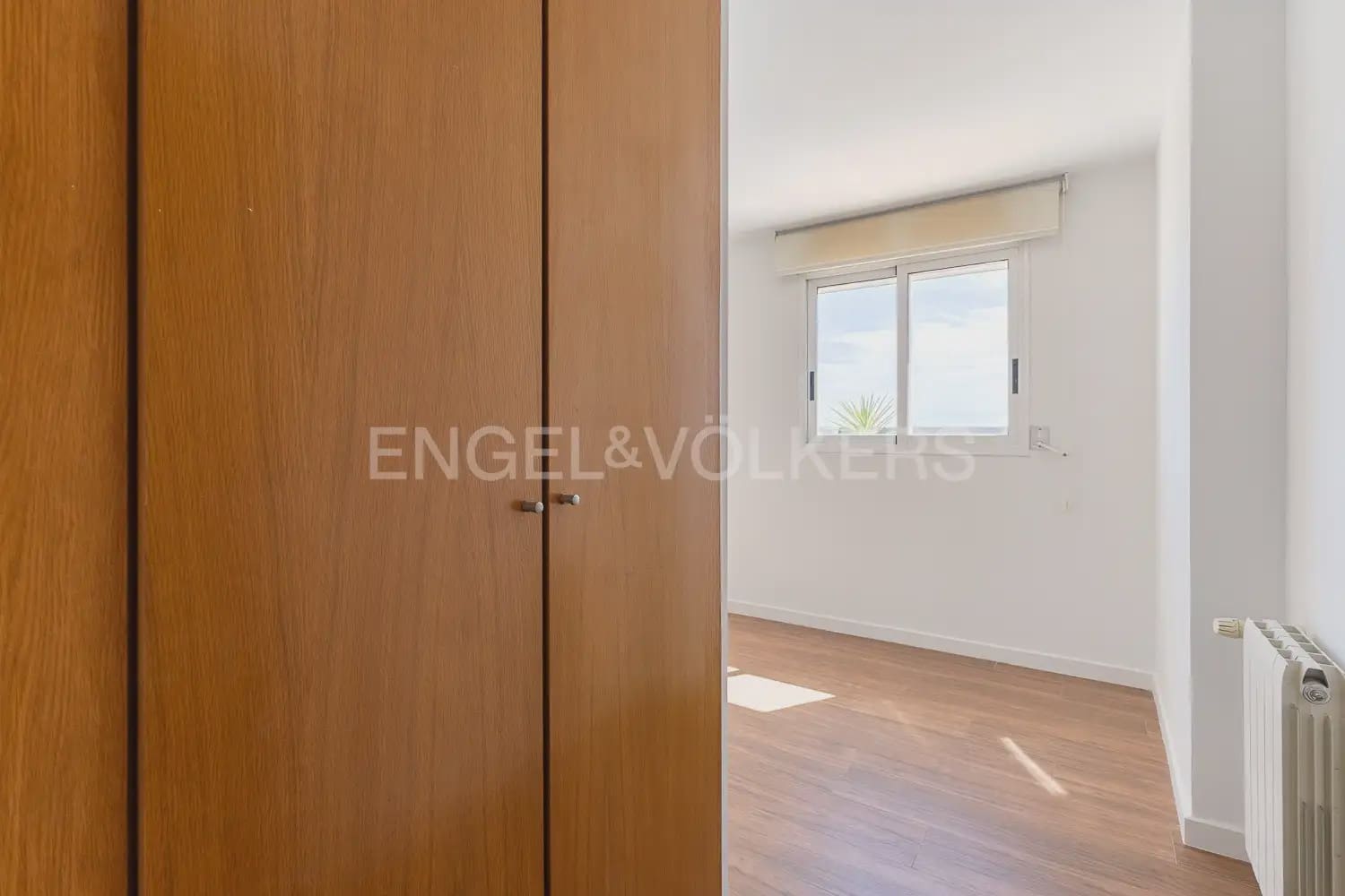 3 bedroom Penthouse for rent in Valencia city with garage - € 2,800 (Ref: 9937284)