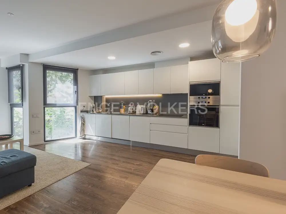 3 Zimmer Wohnung zu vermieten in Valencia Stadt mit Garage - 1.700 € (Ref: 9937332)