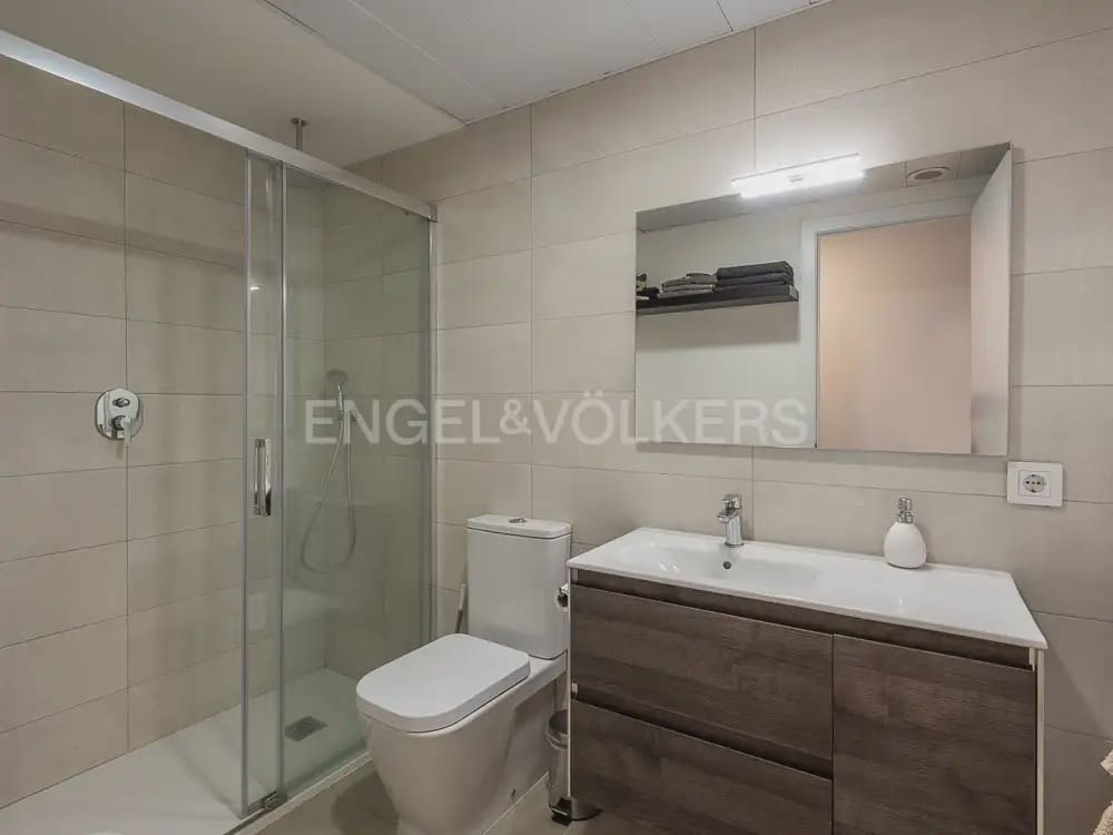 3 Zimmer Wohnung zu vermieten in Valencia Stadt mit Garage - 1.700 € (Ref: 9937332)