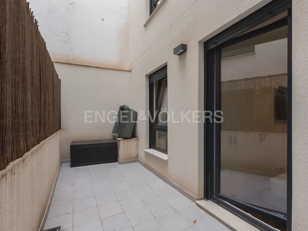 3 Zimmer Wohnung zu vermieten in Valencia Stadt mit Garage - 1.700 € (Ref: 9937332)