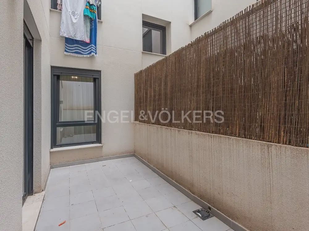 3 Zimmer Wohnung zu vermieten in Valencia Stadt mit Garage - 1.700 € (Ref: 9937332)