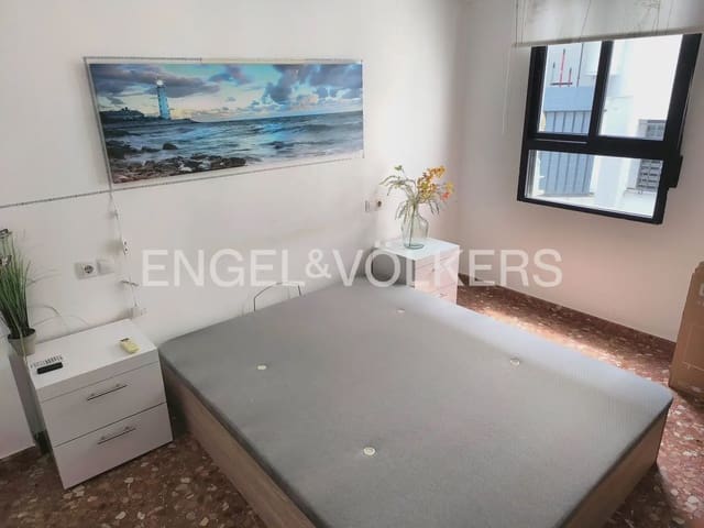 3 bedroom Penthouse for rent in Paiporta with garage - € 1,500 (Ref: 9938471)