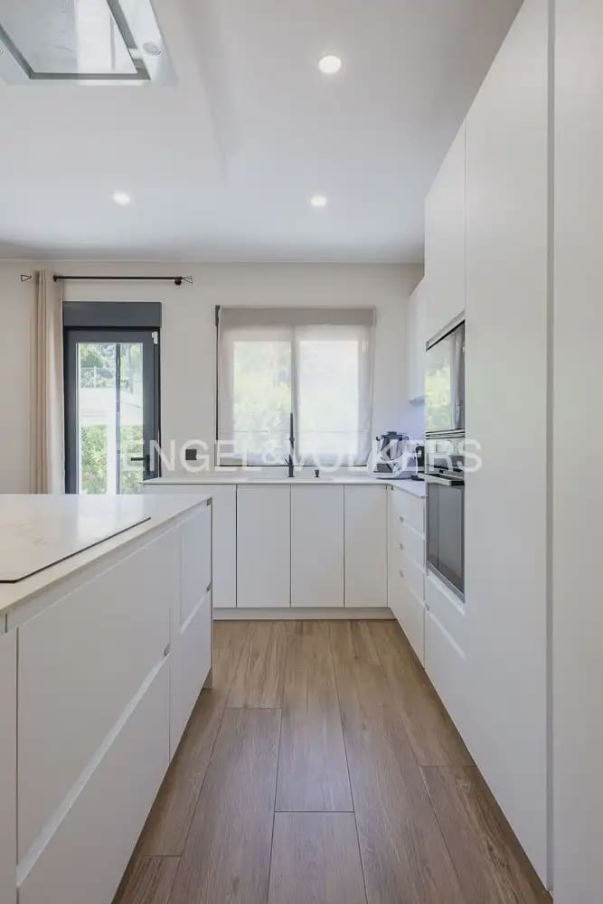 4 soverom Villa til salgs i Carcaixent med svømmebasseng garasje - € 559 000 (Ref: 9938788)