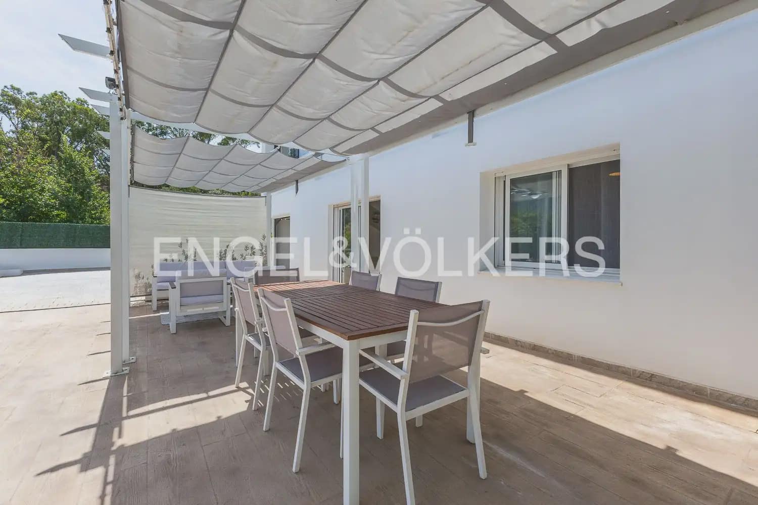4 soverom Villa til salgs i Carcaixent med svømmebasseng garasje - € 559 000 (Ref: 9938788)