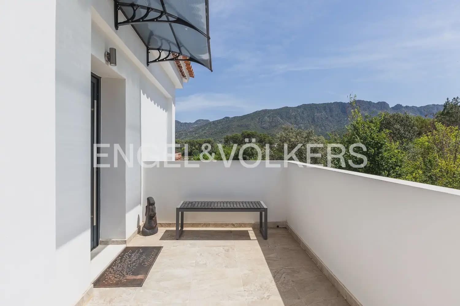 4 soverom Villa til salgs i Carcaixent med svømmebasseng garasje - € 559 000 (Ref: 9938788)