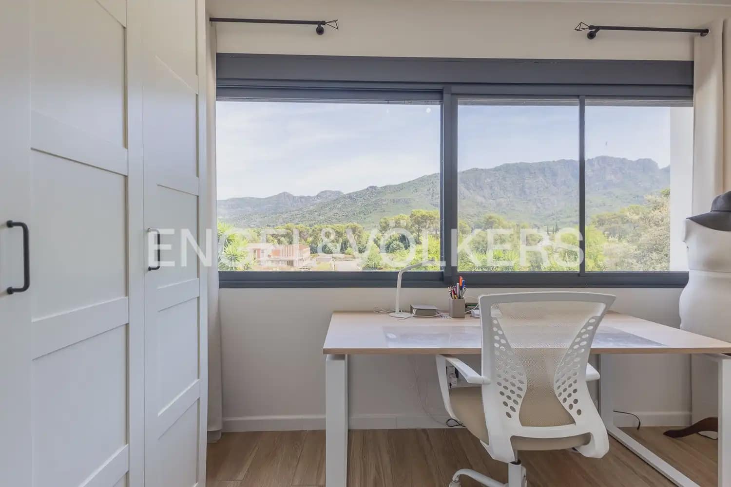 4 soverom Villa til salgs i Carcaixent med svømmebasseng garasje - € 559 000 (Ref: 9938788)