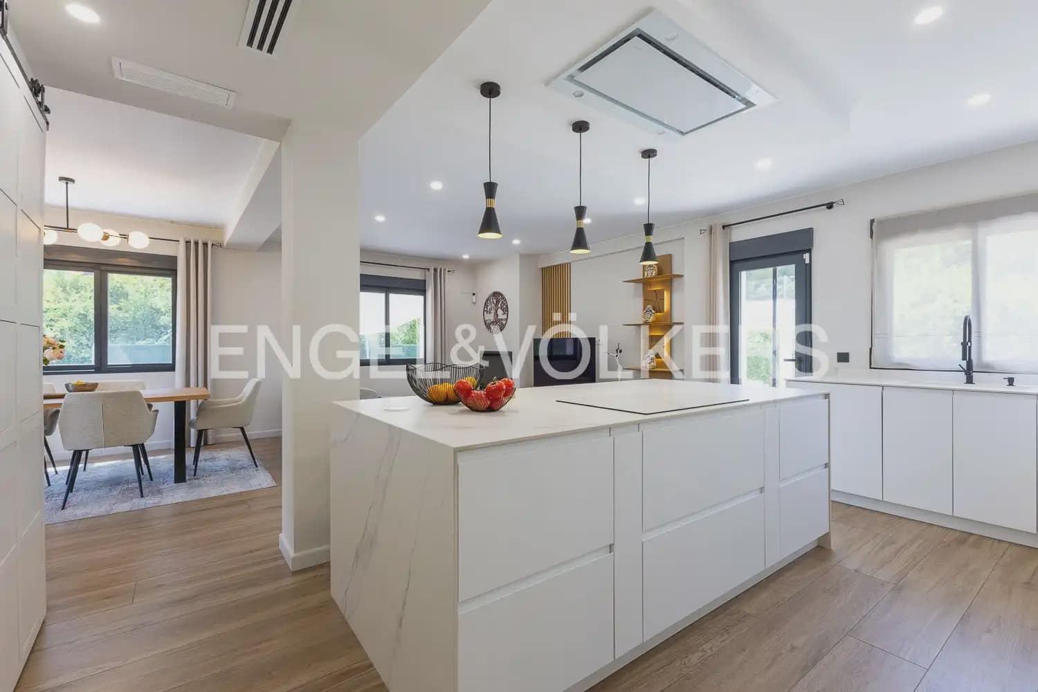 4 soverom Villa til salgs i Carcaixent med svømmebasseng garasje - € 559 000 (Ref: 9938788)