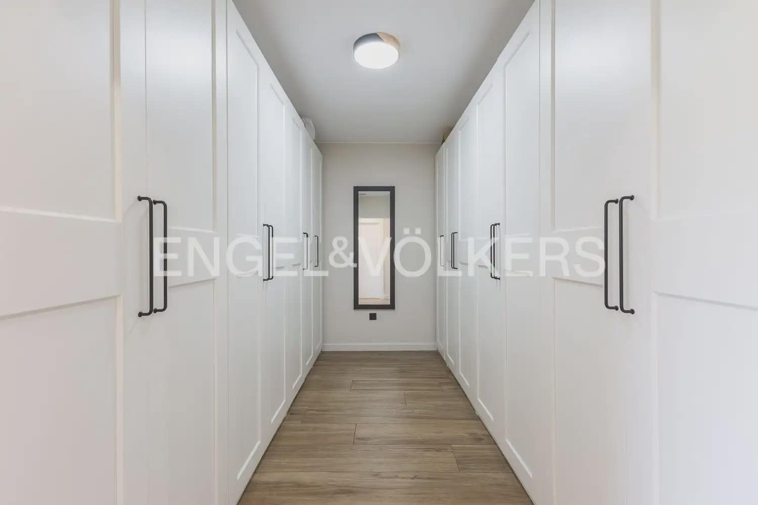 4 soverom Villa til salgs i Carcaixent med svømmebasseng garasje - € 559 000 (Ref: 9938788)