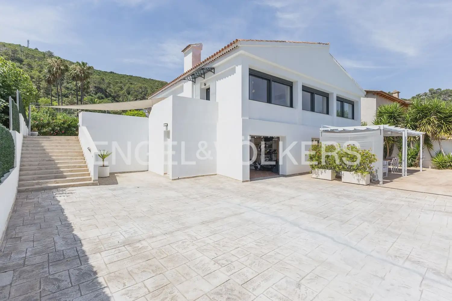 4 soverom Villa til salgs i Carcaixent med svømmebasseng garasje - € 559 000 (Ref: 9938788)