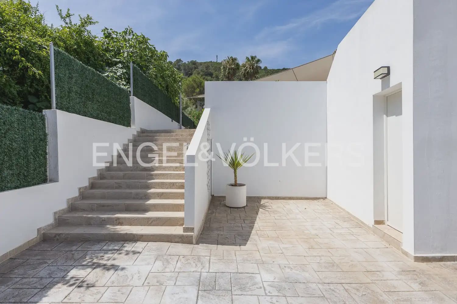 4 soverom Villa til salgs i Carcaixent med svømmebasseng garasje - € 559 000 (Ref: 9938788)