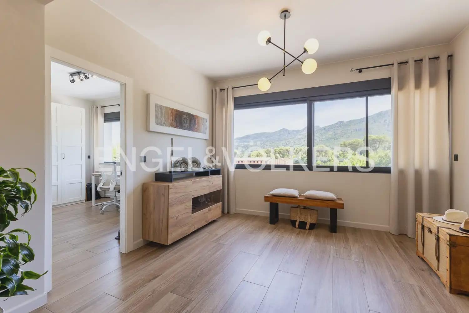 4 soverom Villa til salgs i Carcaixent med svømmebasseng garasje - € 559 000 (Ref: 9938788)