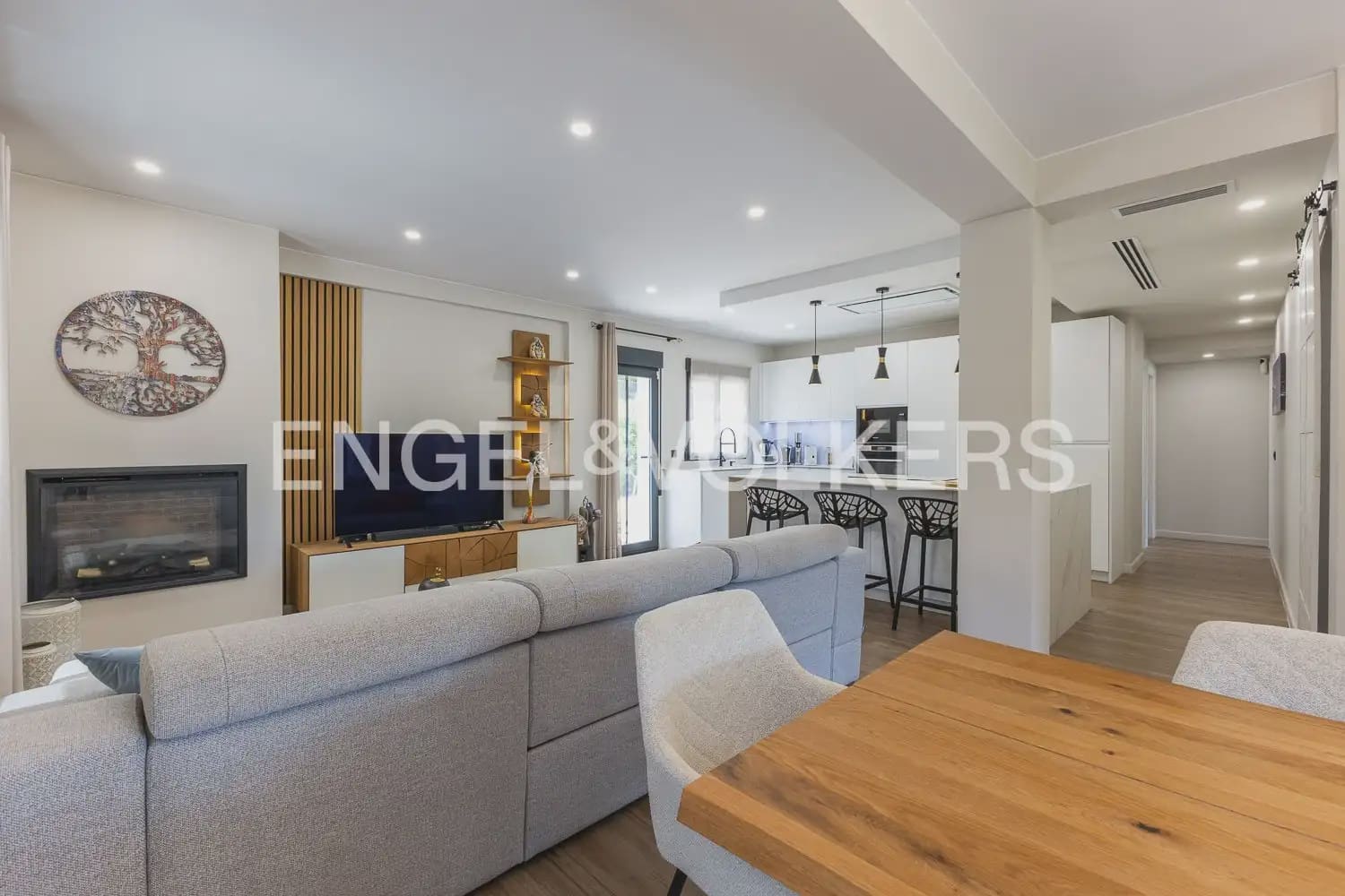 4 soverom Villa til salgs i Carcaixent med svømmebasseng garasje - € 559 000 (Ref: 9938788)