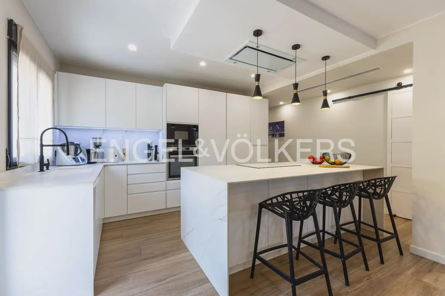 4 soverom Villa til salgs i Carcaixent med svømmebasseng garasje - € 559 000 (Ref: 9938788)