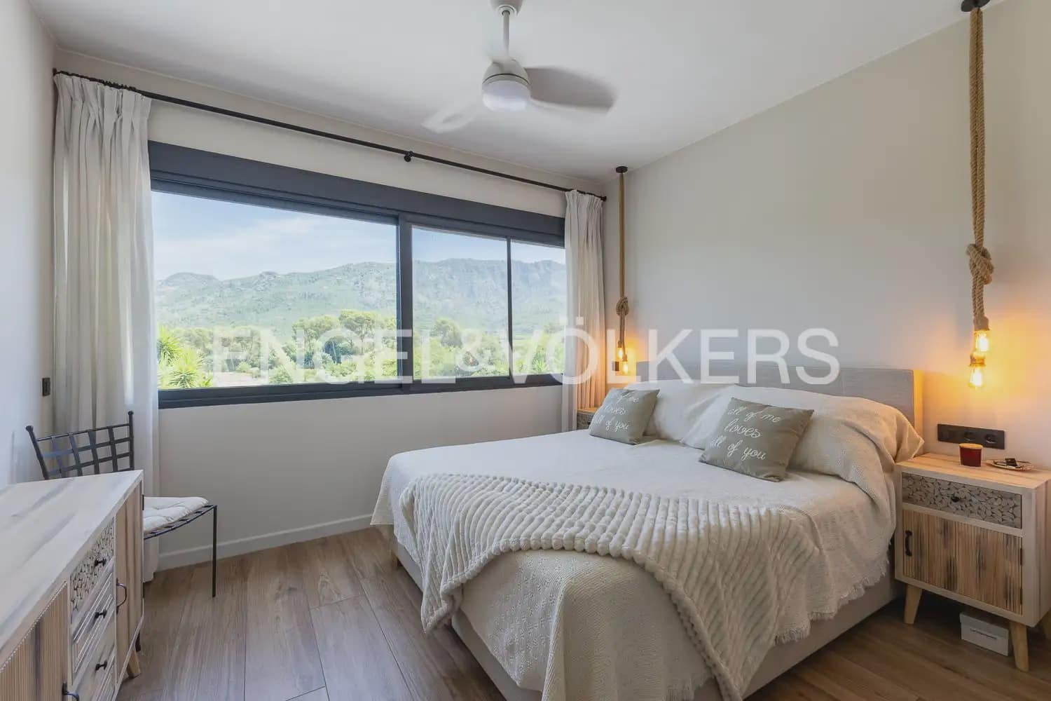 4 soverom Villa til salgs i Carcaixent med svømmebasseng garasje - € 559 000 (Ref: 9938788)