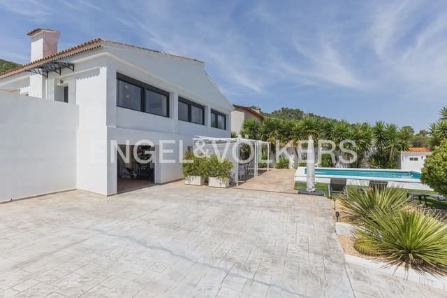 4 soverom Villa til salgs i Carcaixent med svømmebasseng garasje - € 559 000 (Ref: 9938788)