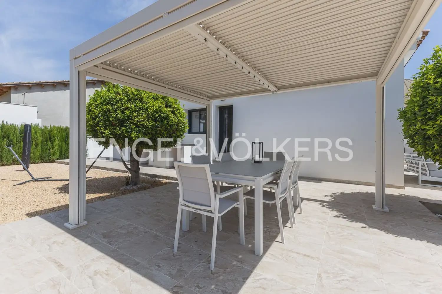 4 soverom Villa til salgs i Carcaixent med svømmebasseng garasje - € 559 000 (Ref: 9938788)