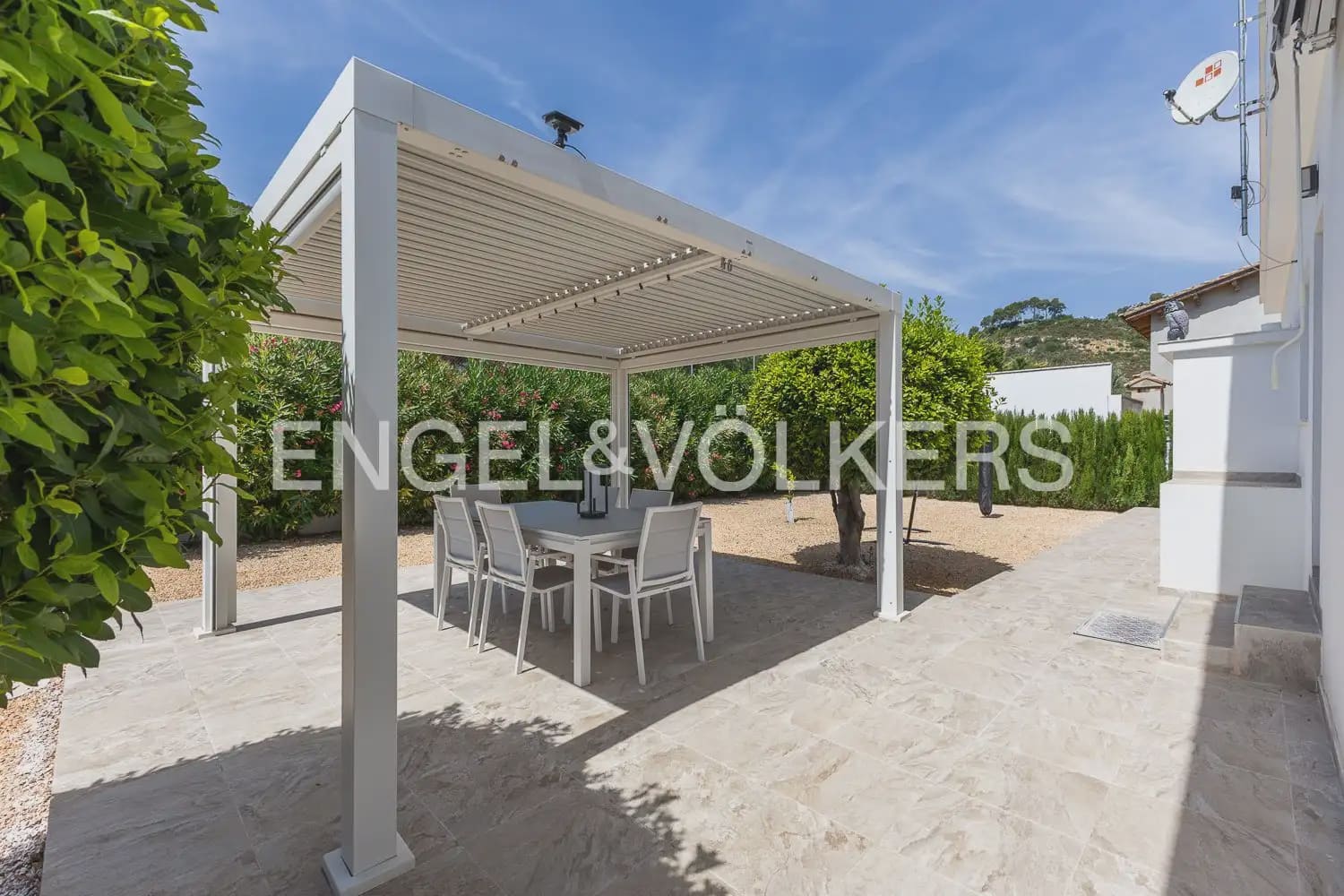 4 soverom Villa til salgs i Carcaixent med svømmebasseng garasje - € 559 000 (Ref: 9938788)