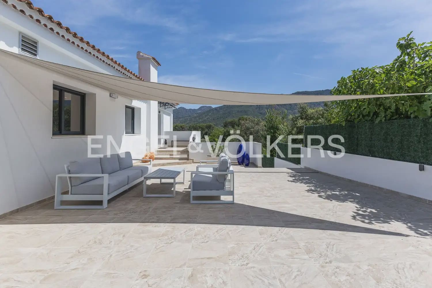 4 soverom Villa til salgs i Carcaixent med svømmebasseng garasje - € 559 000 (Ref: 9938788)