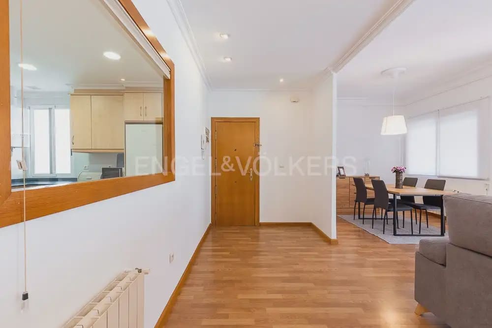 3 Zimmer Wohnung zu vermieten in Valencia Stadt - 1.600 € (Ref: 9938975)