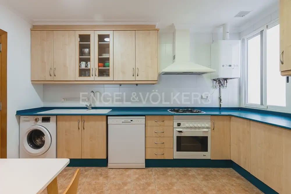 3 Zimmer Wohnung zu vermieten in Valencia Stadt - 1.600 € (Ref: 9938975)