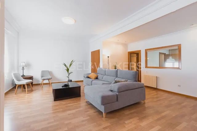 3 makuuhuone Asunto vuokrattavana paikassa Arrancapins, Valencia kaupunki - 1 600 € (Ref: 9938975)