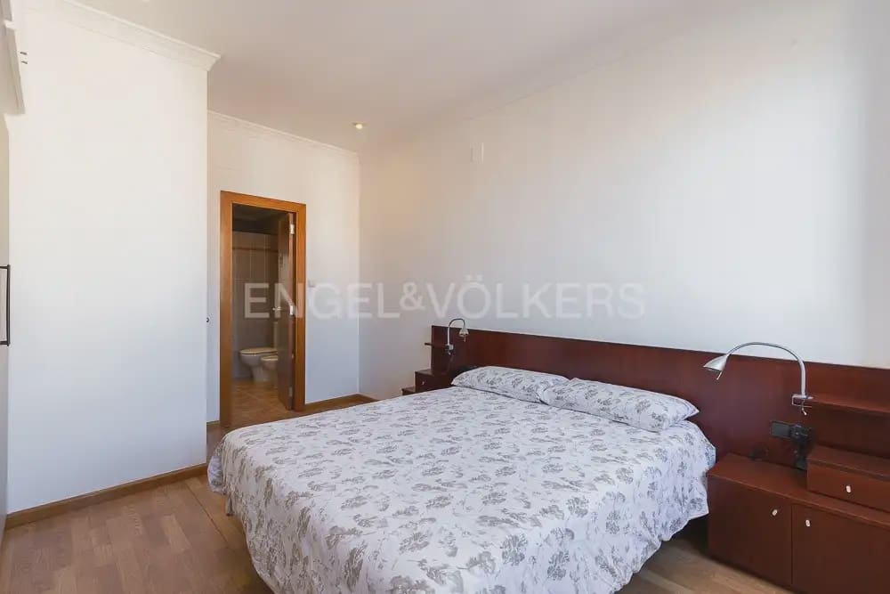 3 Zimmer Wohnung zu vermieten in Valencia Stadt - 1.600 € (Ref: 9938975)