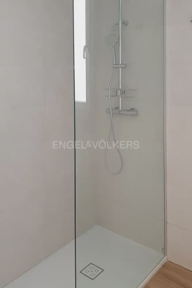 3 Zimmer Wohnung zu vermieten in Valencia Stadt - 1.700 € (Ref: 9938976)