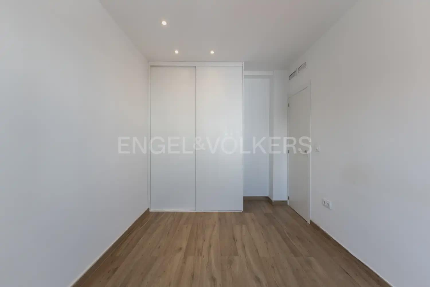 3 Zimmer Wohnung zu vermieten in Valencia Stadt - 1.700 € (Ref: 9938976)
