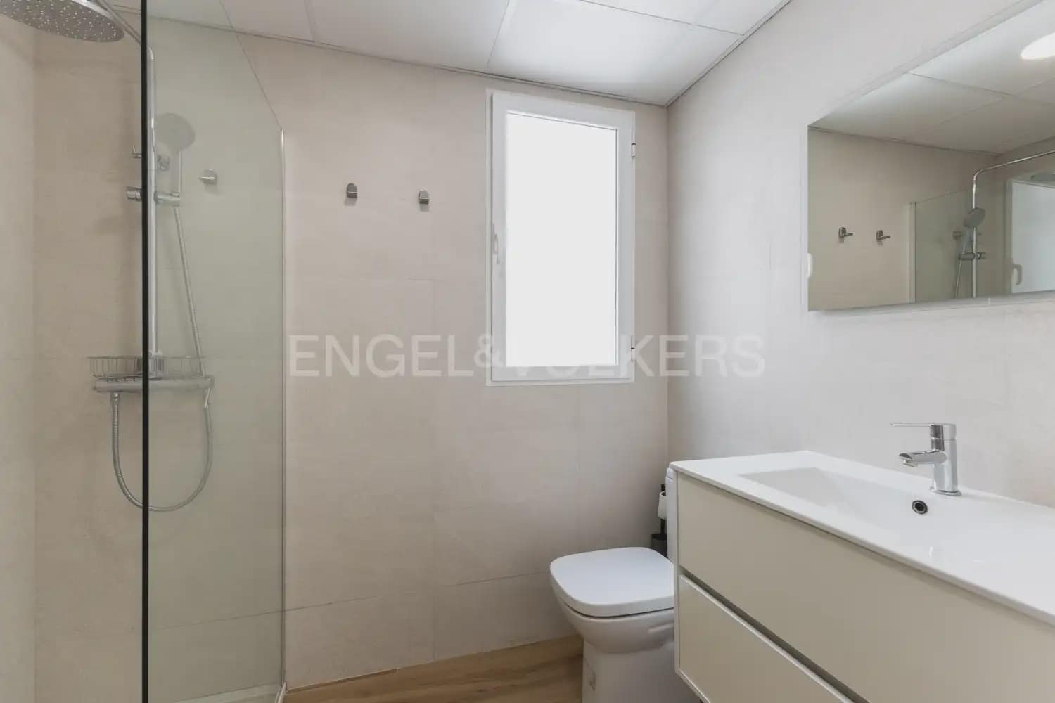 3 Zimmer Wohnung zu vermieten in Valencia Stadt - 1.700 € (Ref: 9938976)