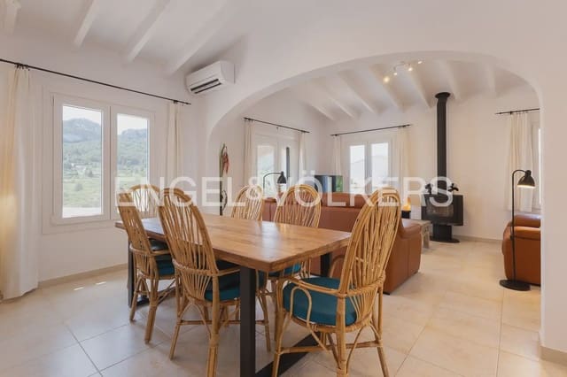 4 soverom Villa til salgs i Devessa - Monte Pego, Dénia med svømmebasseng garasje - € 557 000 (Ref: 9939094)