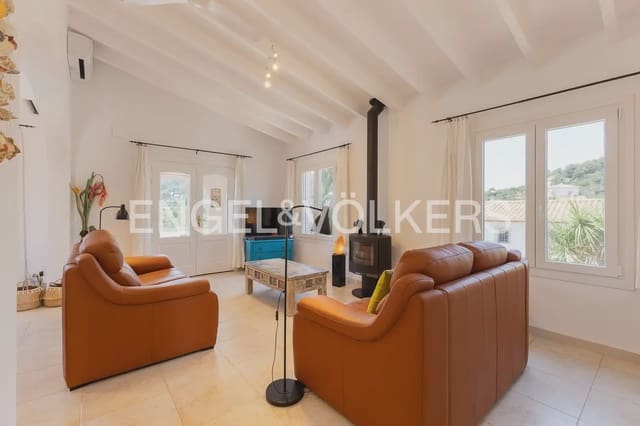4 soverom Villa til salgs i Devessa - Monte Pego, Dénia med svømmebasseng garasje - € 557 000 (Ref: 9939094)
